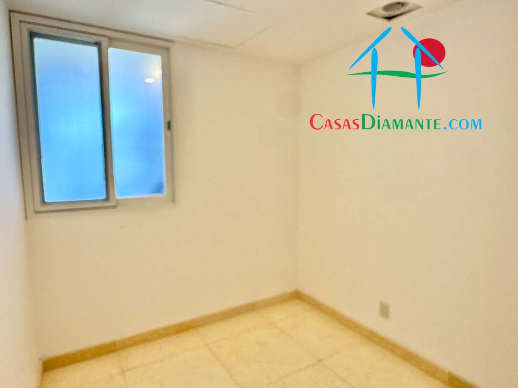 Playamar Tres Cantos T5 1001 - Recámara cinco 2